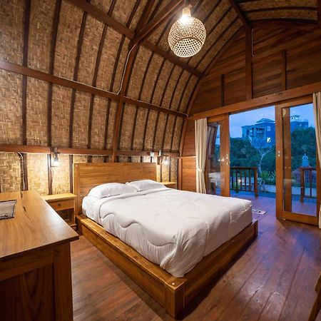 Lumbung Sari Hotel อูลูวาตู ภายนอก รูปภาพ