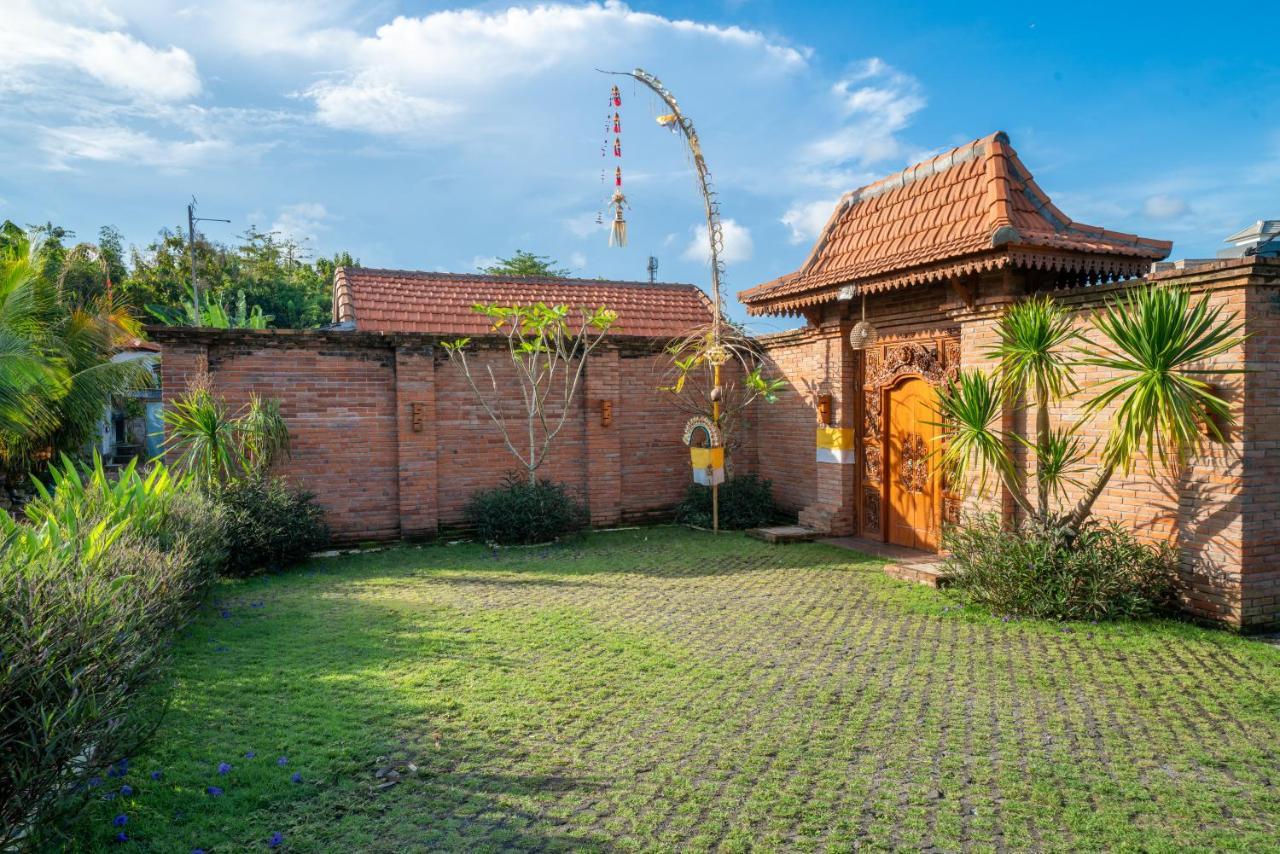 Lumbung Sari Hotel อูลูวาตู ภายนอก รูปภาพ